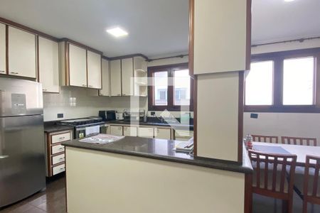 Casa de condomínio à venda com 500m², 4 quartos e 6 vagasCozinha