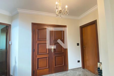 Casa de condomínio à venda com 500m², 4 quartos e 6 vagasHall de Entrada