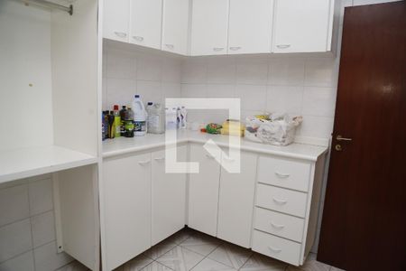 Casa à venda com 500m², 4 quartos e 4 vagasÁrea de Serviço