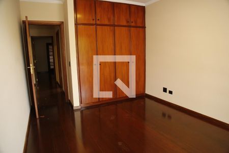 Casa à venda com 500m², 4 quartos e 4 vagasQuarto 1