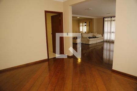 Sala de Jantar de casa à venda com 4 quartos, 500m² em City América, São Paulo