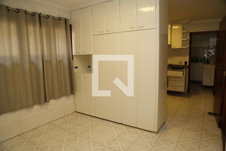 Casa à venda com 500m², 4 quartos e 4 vagasCozinha-Ambiente 1