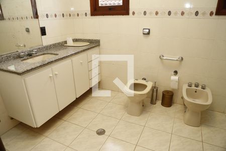 Casa à venda com 500m², 4 quartos e 4 vagasBanheiro Social