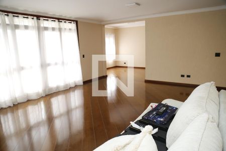 Sala de TV de casa à venda com 4 quartos, 500m² em City América, São Paulo