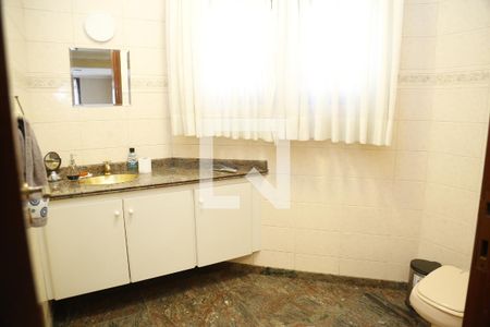 Casa à venda com 500m², 4 quartos e 4 vagasLavabo