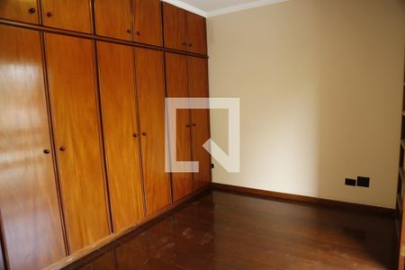 Casa à venda com 500m², 4 quartos e 4 vagasSuíte 1