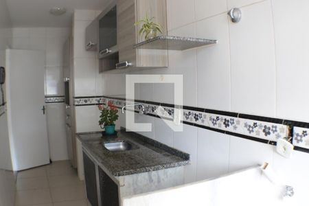 Apartamento à venda com 65m², 2 quartos e 1 vagaCozinha