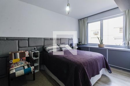 Quarto 1 de apartamento para alugar com 2 quartos, 75m² em São João, Porto Alegre