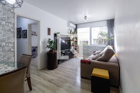 Sala de apartamento para alugar com 2 quartos, 75m² em São João, Porto Alegre