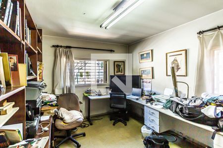 Casa à venda com 352m², 4 quartos e 4 vagasQuarto 4