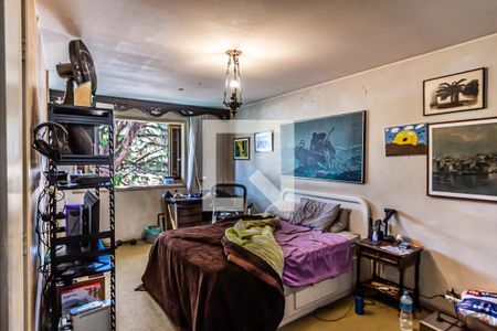 Casa à venda com 352m², 4 quartos e 4 vagasQuarto 3