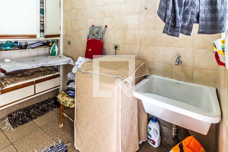 Casa à venda com 352m², 4 quartos e 4 vagasÁrea de serviço