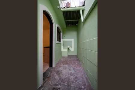 Casa para alugar com 80m², 2 quartos e sem vagaÁrea de serviço