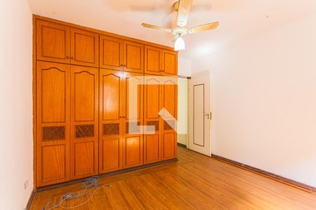 Quarto 1 de casa para alugar com 2 quartos, 146m² em Vila Humaitá, Santo André