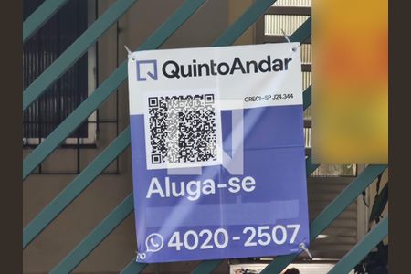 Casa para alugar com 146m², 2 quartos e 2 vagas Casa para alugar com 146m², 2 quartos e 2 vagasPlaquinha instalada no portão do imóvel - Área Externa