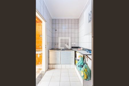 Casa para alugar com 146m², 2 quartos e 2 vagas Casa para alugar com 146m², 2 quartos e 2 vagasÁrea de Serviço