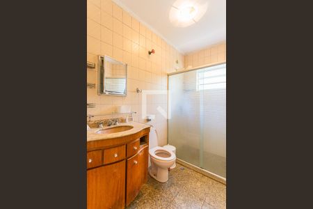 Casa para alugar com 146m², 2 quartos e 2 vagas Casa para alugar com 146m², 2 quartos e 2 vagasBanheiro 2