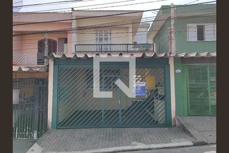 Casa para alugar com 146m², 2 quartos e 2 vagas Casa para alugar com 146m², 2 quartos e 2 vagasFachada
