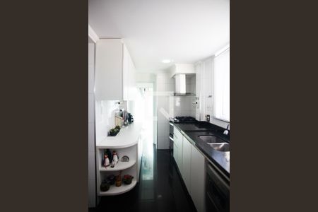 Apartamento à venda com 190m², 3 quartos e 1 vaga Apartamento à venda com 190m², 3 quartos e 1 vagaCozinha