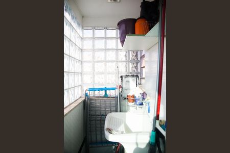 Apartamento à venda com 190m², 3 quartos e 1 vaga Apartamento à venda com 190m², 3 quartos e 1 vagaÁrea de Serviço