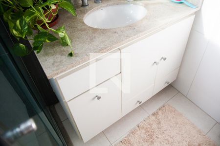 Apartamento à venda com 190m², 3 quartos e 1 vaga Apartamento à venda com 190m², 3 quartos e 1 vagaDetalhe do banheiro