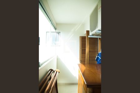 Apartamento à venda com 190m², 3 quartos e 1 vaga Apartamento à venda com 190m², 3 quartos e 1 vagaSacada