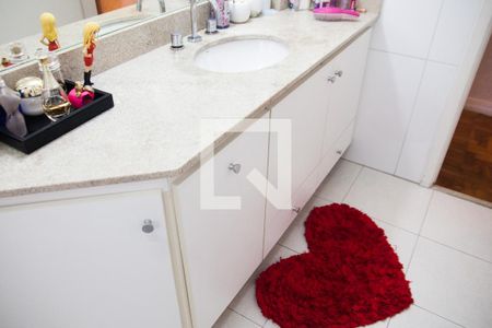 Apartamento à venda com 190m², 3 quartos e 1 vaga Apartamento à venda com 190m², 3 quartos e 1 vagaDetalhe do banheiro