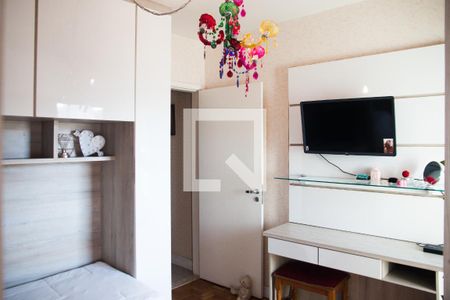 Apartamento à venda com 190m², 3 quartos e 1 vaga Apartamento à venda com 190m², 3 quartos e 1 vagaQuarto 2 - Suíte