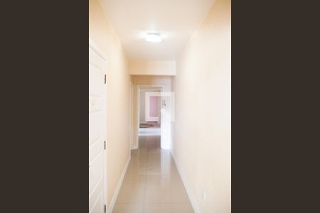 Corredor de apartamento para alugar com 3 quartos, 190m² em Bela Vista, São Paulo