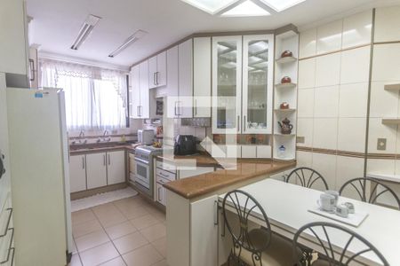Apartamento à venda com 137m², 3 quartos e 2 vagasCozinha
