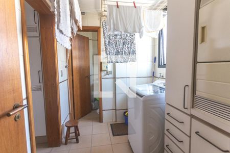 Apartamento à venda com 137m², 3 quartos e 2 vagasÁrea de serviço