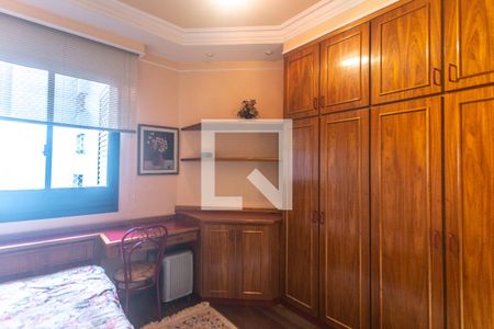 Apartamento à venda com 137m², 3 quartos e 2 vagasSuíte 2