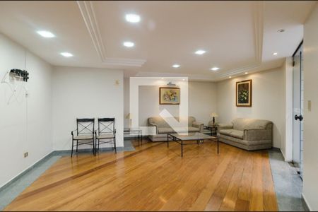 Apartamento à venda com 137m², 3 quartos e 2 vagasSalão de festas