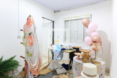 Casa para alugar com 500m², 3 quartos e 1 vagaEdícula