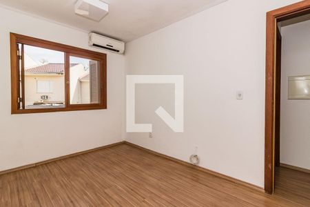 Dormitório de casa de condomínio à venda com 2 quartos, 83m² em Ipanema, Porto Alegre