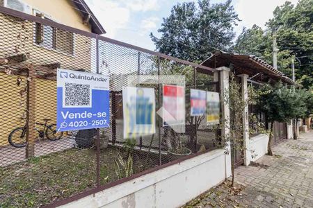 Casa de condomínio à venda com 83m², 2 quartos e 1 vaga Casa de condomínio à venda com 83m², 2 quartos e 1 vagaFachada do Condomínio