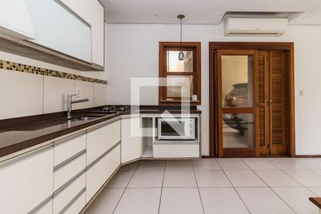 Cozinha de casa de condomínio à venda com 2 quartos, 83m² em Ipanema, Porto Alegre