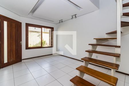 Sala de casa de condomínio à venda com 2 quartos, 83m² em Ipanema, Porto Alegre
