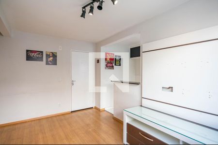 Sala de apartamento para alugar com 2 quartos, 48m² em Jaraguá, São Paulo