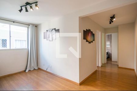 Sala de apartamento para alugar com 2 quartos, 48m² em Jaraguá, São Paulo