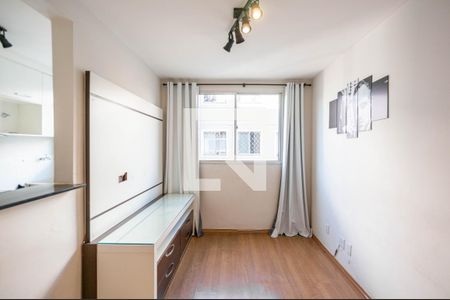 Sala de apartamento para alugar com 2 quartos, 48m² em Jaraguá, São Paulo