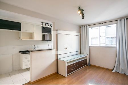 Sala de apartamento para alugar com 2 quartos, 48m² em Jaraguá, São Paulo