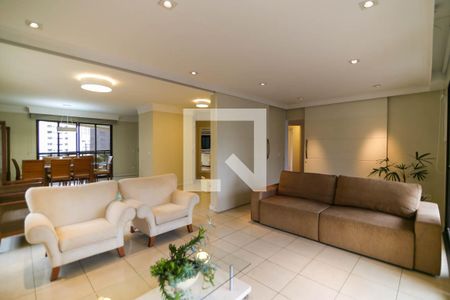 Apartamento à venda com 215m², 3 quartos e 4 vagasSala