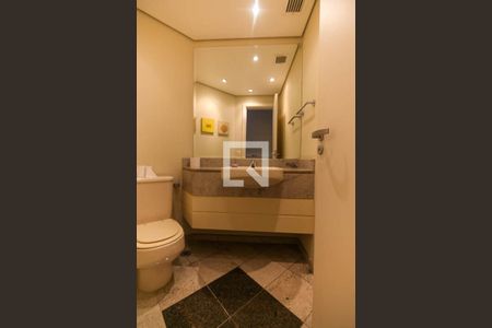 Apartamento à venda com 215m², 3 quartos e 4 vagasLavabo