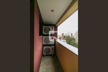 Apartamento à venda com 215m², 3 quartos e 4 vagasvaranda