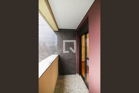 Apartamento à venda com 215m², 3 quartos e 4 vagasvaranda