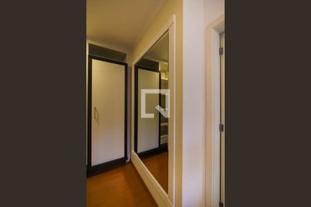 Apartamento à venda com 215m², 3 quartos e 4 vagasCloset do quarto