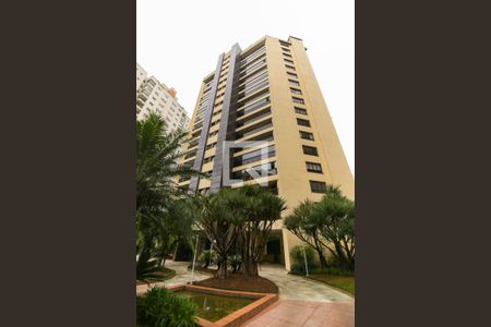 Apartamento à venda com 215m², 3 quartos e 4 vagasFachada