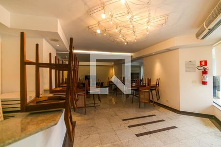 Apartamento à venda com 215m², 3 quartos e 4 vagasÁrea comum - Salão de festas