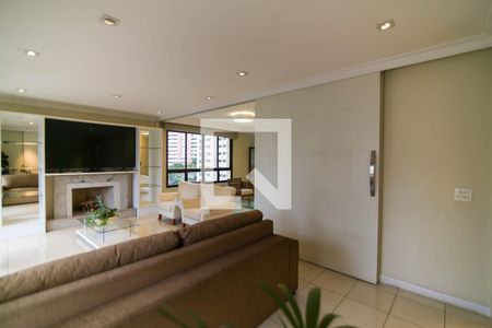 Apartamento à venda com 215m², 3 quartos e 4 vagasSala